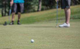 El golf: un divertido deporte que no entiende de edades