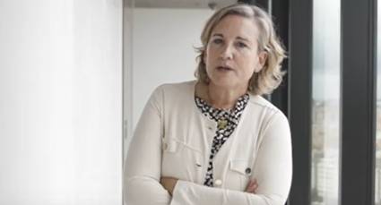 Avances y retos para los próximos años en materia de pensiones y género, video entrevista a Mercedes Ayuso